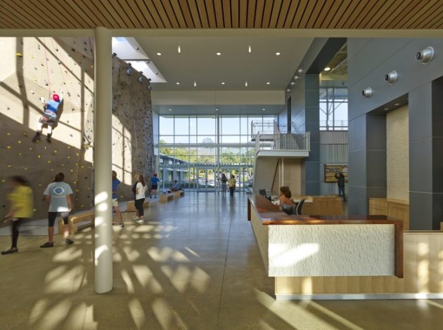 LambrightRecCenterLATech_Img4