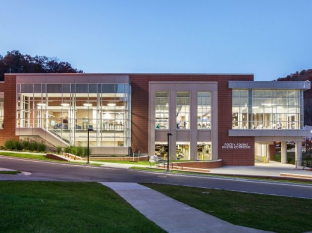 NewDiningCommonsMorehead_Img1